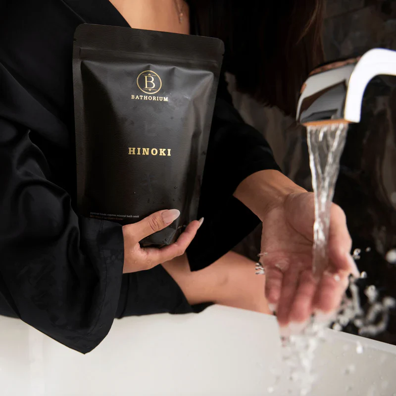 Bathorium Hinoki Magnesium Bath Flake - Image 3